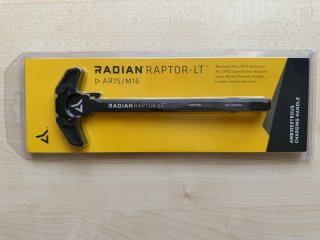 AR-15 RADIAN RAPTOR-LT beidseitig bedienbarer Ladegriff schwarz