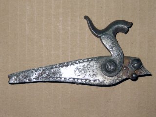 Altes rechtes graviertes Perkussionsschloss Vorderladergewehr Jagdflinte Büchse um 1840