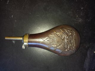 Pulverflasche mit Motiven des US Bürgerkriegs