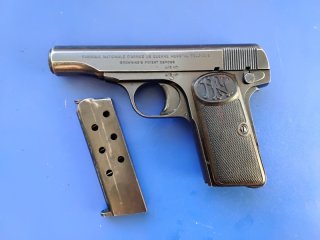 Pistole FN 1910
