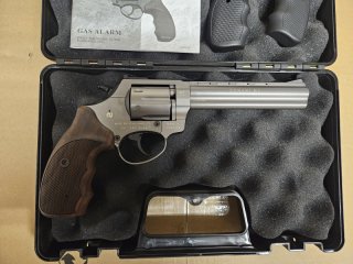 Zoraki R1 6 Zoll Holzgriff Titan Sammlerwaffe
