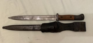 1. WK BAYARD / GOTTLIEB HAMMESFAHR SOLINGEN . POCHE Seitengewehr 84/98 Abnahme W 17 m. Koppelschuh