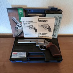 Smith & Wesson 686 Classic Sport, .357 Mag., minimale Schussbelastung in neuwertigem Zustand