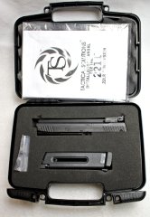 COLT M1911 - TACTICAL SOLUTIONS 2211 - KK-WECHSELSYSTEM .22lr