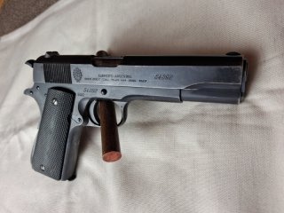 Pistole DGFM - FMAP Sistema Colt 1927 im cal. .45 ACP