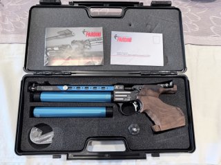 Pardini K12, blau, Griff S