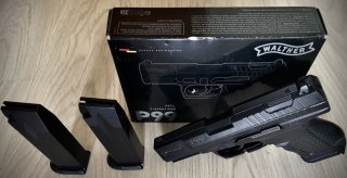 Walther P99