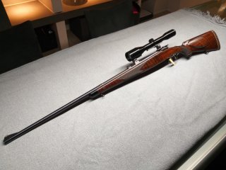 Steyr Mannlicher GK 7x64 - Zeiss 6x42 SEM - Traumhaftes dunkles Holz!