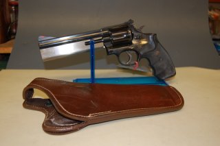 Sportrevolver S&W M 586 Kal .357Magnum 6" Lauf + Laufgewicht + Holster