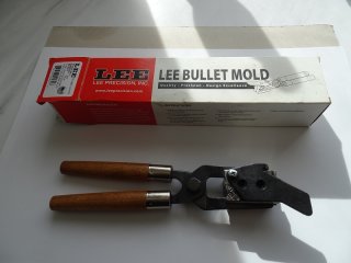 Neue Double LEE Gießkokille, ROUND BALL, Diameter .433, 120 grain.
