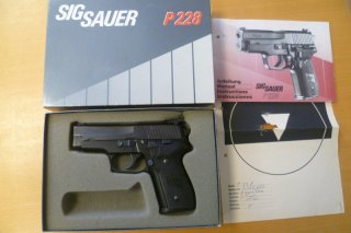 Pistole SIG Sauer P228 9mm Luger