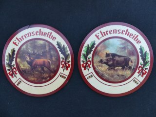 Ehrenscheiben mit 5-Farben-Siebdruck auf Sperrholzplatte