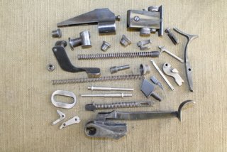 Ersatzteile Set für russ. Pist. MU 55-1 Kal. 22lr - gebraucht
