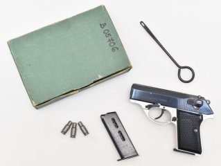 REDUCTA Pistole " FÉG Modell R78 " im Kaliber 4mm M20 / 7,65mm Browning