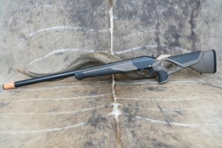 Repetierbüchse Blaser R8 Ultimate Silence Savanne Kal. .30-06 spring. WAFFEN FLÜHR ANSBACH
