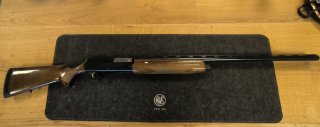 ANSCHAUEN LOHNT + NEUWERTIG: BROWNING SLF SELBSTLADEFLINTE A500 12/76 76CM LL AUTOMAT WECHSELCHOKE