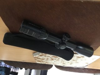 Schmidt & Bender Zenith 1,5-6x42 LA 1