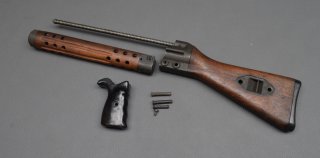 Schaft-Set,Schaftkit G3 / G41 / SAR Nussbaumholz 7-Teilig, gebraucht.