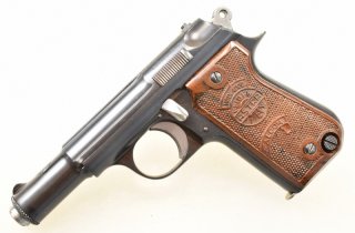 ASTRA Modell 4000 FALCON Pistole im Kaliber 7,65mm Browning mit Reservemagazin
