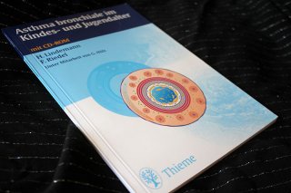 Asthma bronchiale im Kindes- und Jugendalter - Mit CD-ROM H. Lindemann
