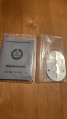 DDR NVA Konvolut: Wehrdienstausweis & passende Erkennungsmarke (PKZ) – Top Zustand!