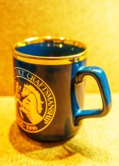 ORIGINAL Colt Jubiläumstasse 150 Jahre Firma Colt 1836-1986