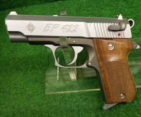 Seltene Erma Pistole Modell EP 422 im Kaliber .22Lr