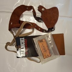 Bianci Wildlederschulterholster Revolver 2 - 4 Zoll