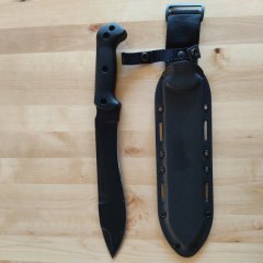 Outdoormesser BKT aus New York