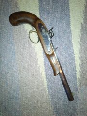 Vorderlader pistole. 45