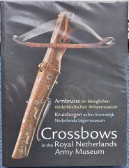 ARMBRUSTE IM KÖNIGLICHEN NIEDRELÄNDISCHEN ARMEEMUSEUM