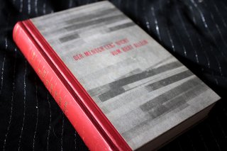 DER MENSCH LEBT NICHT VOM BROT ALLEIN - Wladimir Dudinzew