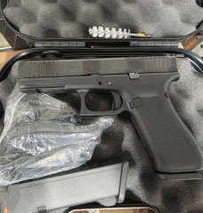 Glock 17 gen 5 MOS in OVP !