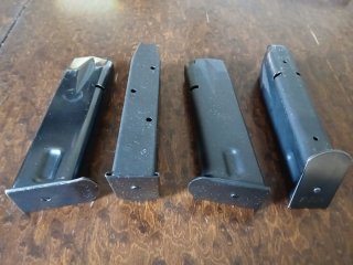 4 Magazine für Sig Sauer P 226 9mm Para 15 Schussq