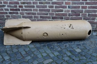AB250 Abwurfcontainer für SD1 Bombe Streumunition Luftwaffe 2.Weltkrieg Wehrmacht