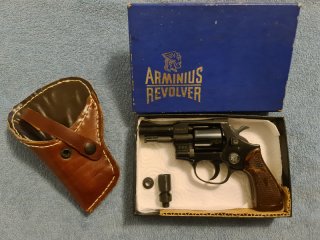 ***Bester Arminius - HW 10 GR , PTB 218 , von 1981-Cal.9mm RK , viel Stahl , perfekter Zustand ! ***