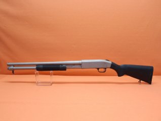 VsRep.Flinte 12/76 Mossberg M590 Mariner Vorderschaftrepetierflinte 20" Lauf (Cyl)/ Nickelfinish