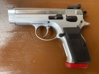 neuwertig: Tanfoglio P19 9mmLuger 9x19 9mm Para Ersatzmagazin, Holster 3,5"