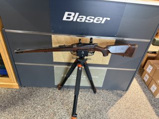 Remington 700 / 600 / 660 MOHAWK stutzen cal. 308 win mit Stahlmontage und sehr schöner Holzqualität