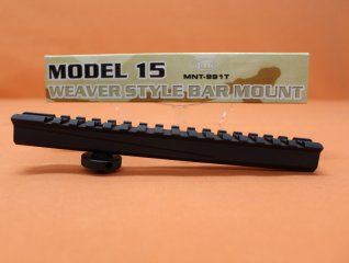 AR-15: Carry Handle Mount UTG 190mm (MNT-991T) Alu schwarz mit Picatinnyprofil See-Thru-Design