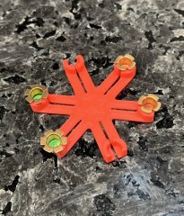 5 Sterne zum Setzen der Zündhütchen (4/6 flüglig) für den Böller