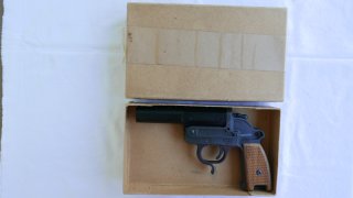 Leuchtpistole Erma LP4-56 Kal 4 ungeschossen OVP