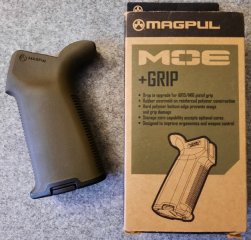 AR15 Magpul Griff Oliv