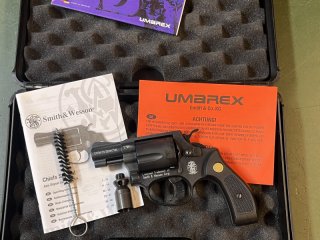 Smith & Wesson Chiefs Spezial cal .380