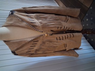 Fransenlederjacke