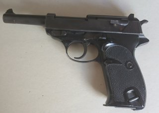 Pistole Manurhin/Walther P 1