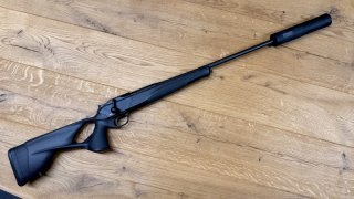 Blaser R8 Ultimate / .300 Win. Mag. / LL 65 cm / M15x1 / Svemko Magnum 1.0 Quick Mount / Gelegenheit