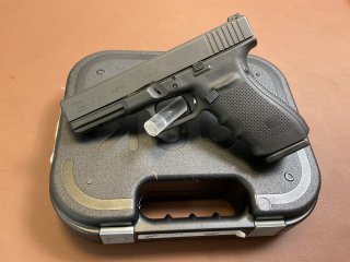 Pistole Glock 21 Gen 4 im Kaliber .45ACP SNR BHFF046