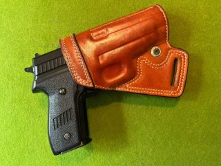 FOX S.O.B. RÜCKENHOLSTER SIG SAUER P220 SERIE BAUÄHNLICHE GROßPISTOLEN