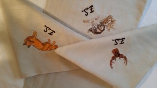 10 x Taschentuch weiss bestickt mit Waldtieren